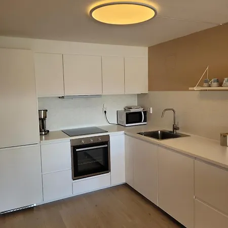 アパート Cozy Apartment, Free Parking *