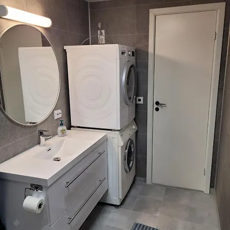 Cozy Apartment, Free Parking * スタヴァンゲル